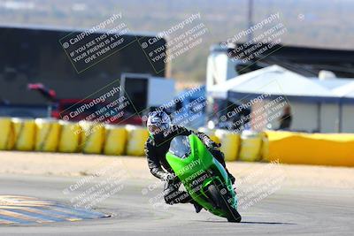 media/Feb-12-2022-SoCal Trackdays (Sat) [[3b21b94a56]]/Turn 2 (1045am)/